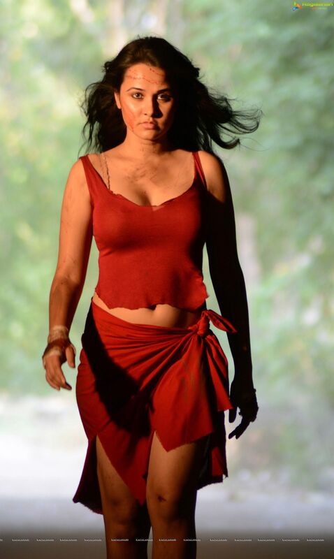 Xxx Nisha Kothari - Nisha Kothari : Bollywood Actress Age, Biography, Movies list, Hd photo -  Hindi Film Review,Trailer,Poster And Detail Of Movies